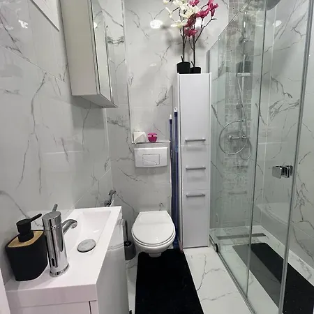 Apartamento T2 *